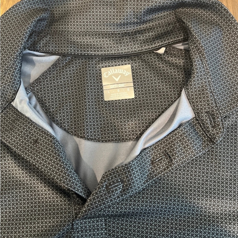 Men’s size large Callaway Opti Dry polo.  Gray in color.